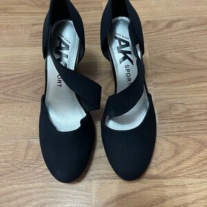 Anne Klein Black Crisscross Heels